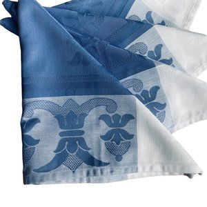 White Blue Damask Cloth Napkins Jacquard Weave NWOT Set Of 4 Bridgerton